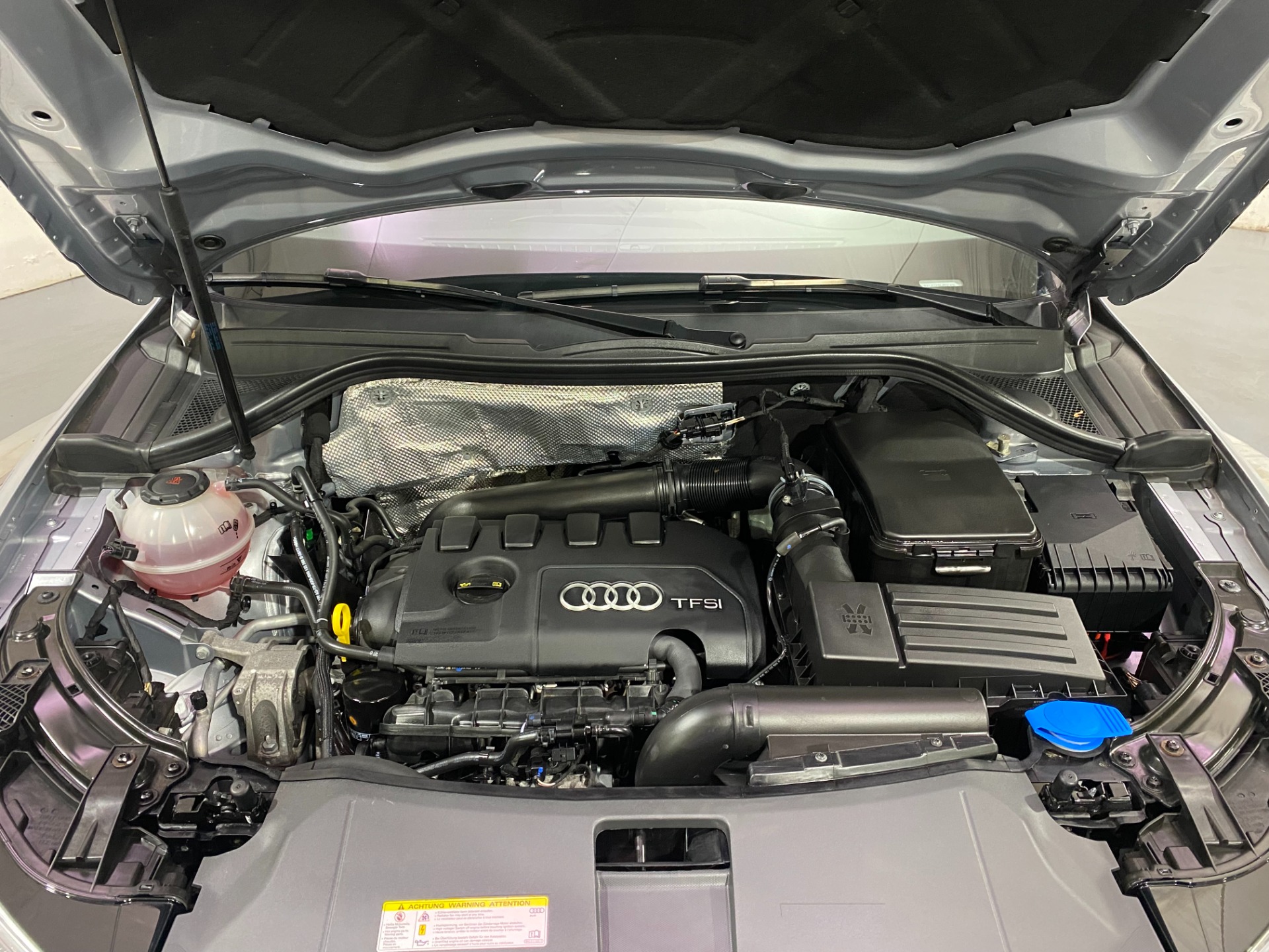 Used-2018-Audi-Q3-20T-quattro-Sport-Premium-Plus-S-Line