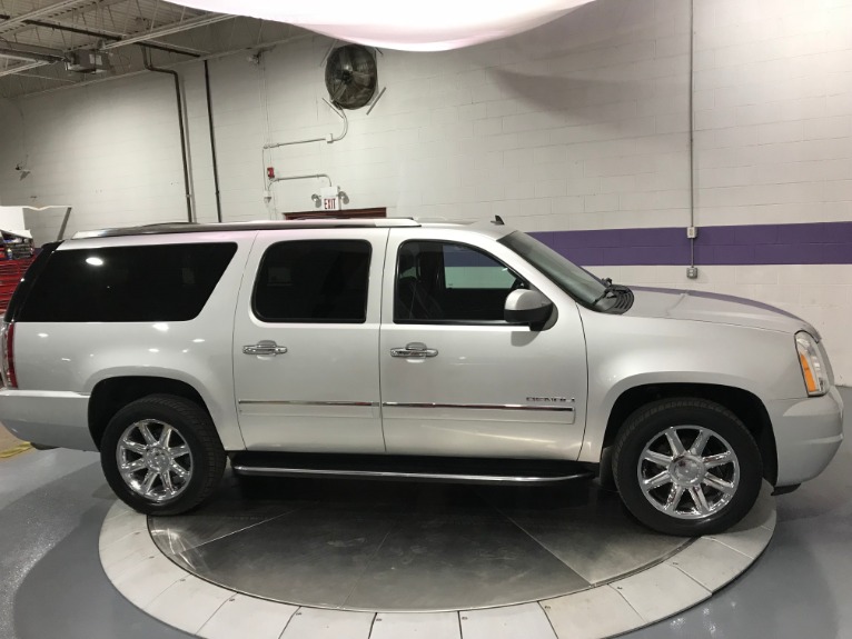 Used-2011-GMC-Yukon-XL-Denali
