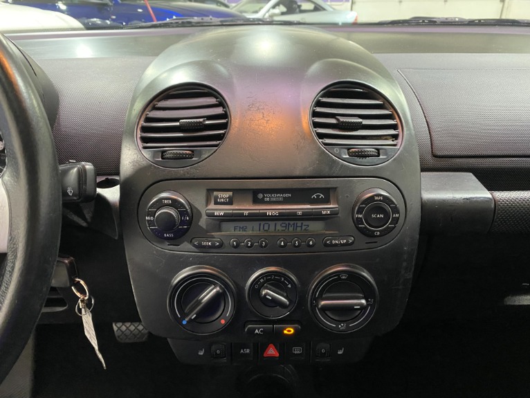 Used-2001-Volkswagen-New-Beetle-GLS-18T