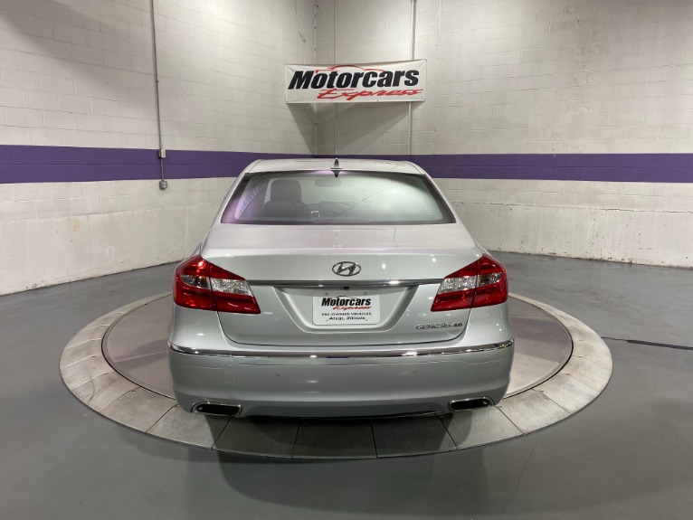 Used-2012-Hyundai-Genesis-46L-V8-RWD