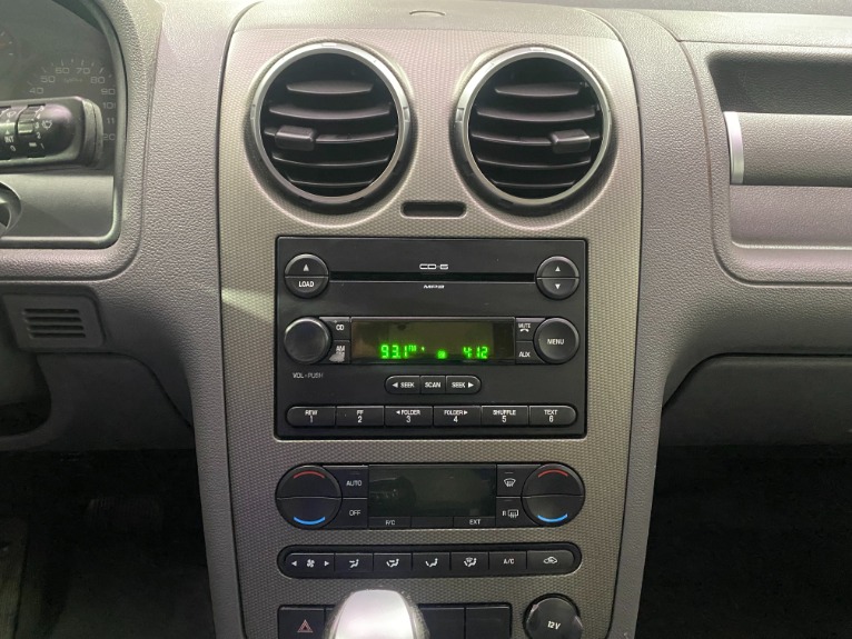 Used-2005-Ford-Freestyle-SEL-FWD