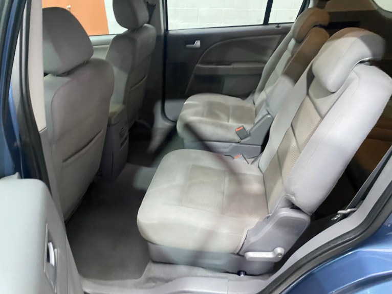 Used-2005-Ford-Freestyle-SEL-FWD
