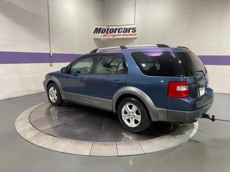 Used-2005-Ford-Freestyle-SEL-FWD