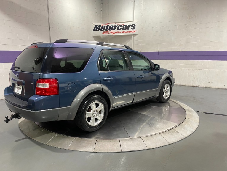 Used-2005-Ford-Freestyle-SEL-FWD
