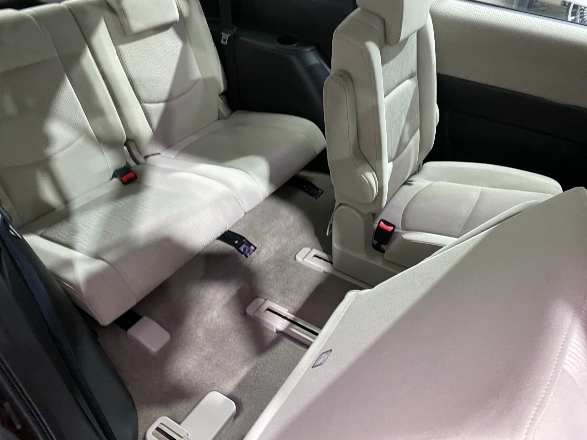 Used-2010-Mazda-Mazda5-Sport-FWD