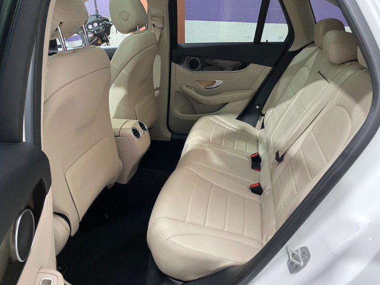Used-2016-Mercedes-Benz-GLC-GLC-300-4MATIC