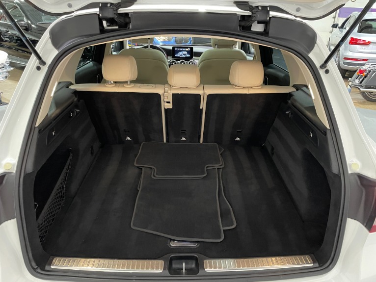Used-2016-Mercedes-Benz-GLC-GLC-300-4MATIC