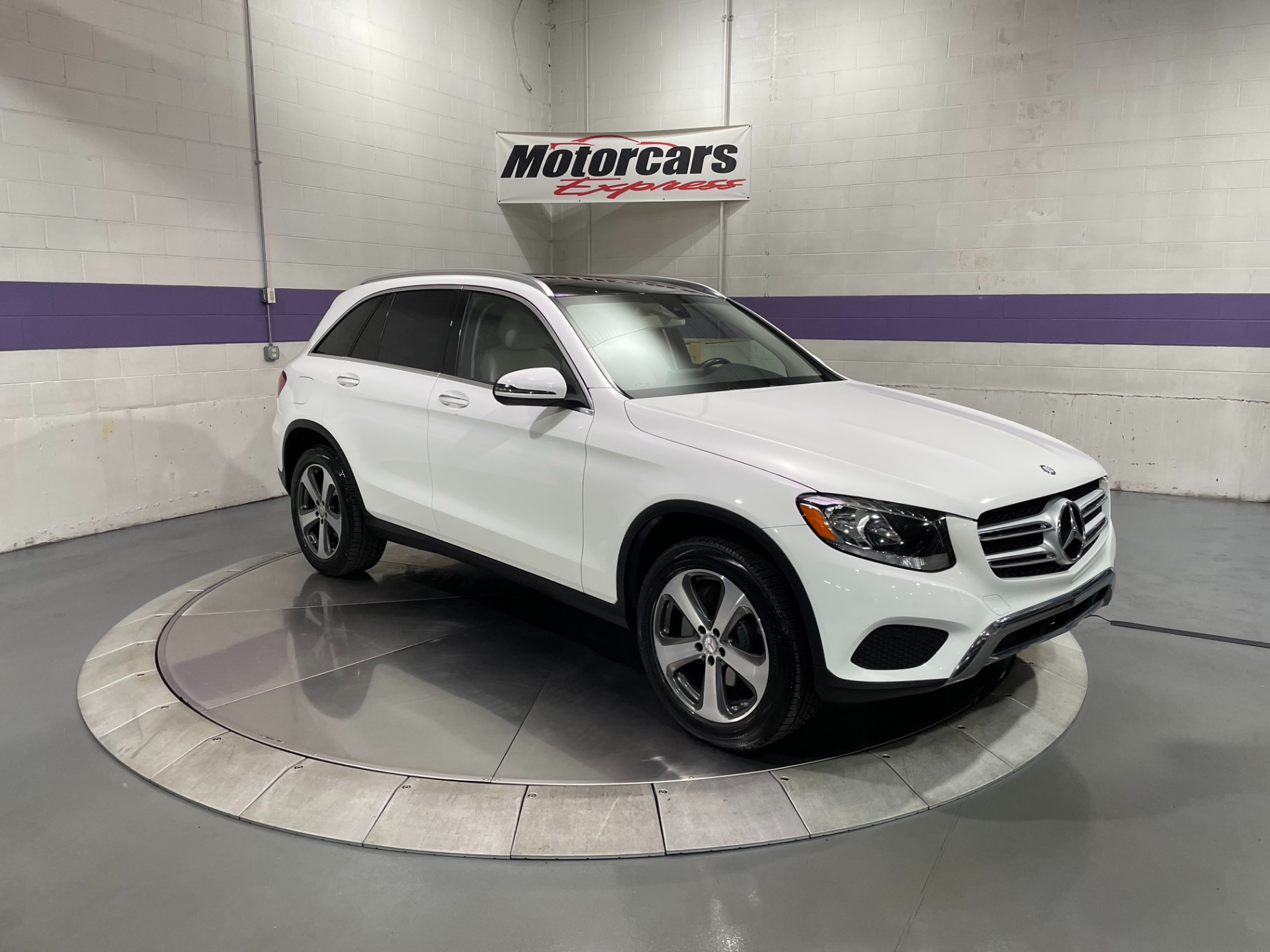 Used-2016-Mercedes-Benz-GLC-GLC-300-4MATIC