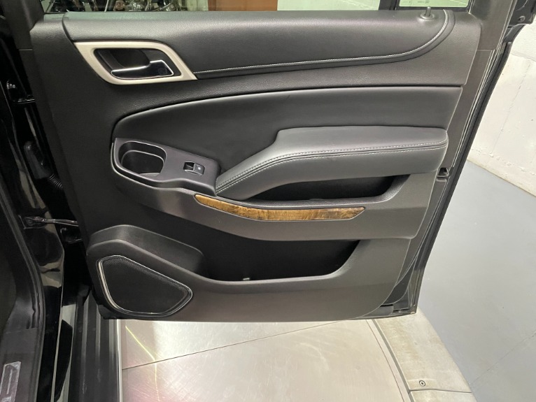 Used-2016-GMC-Yukon-XL-Denali-4X4