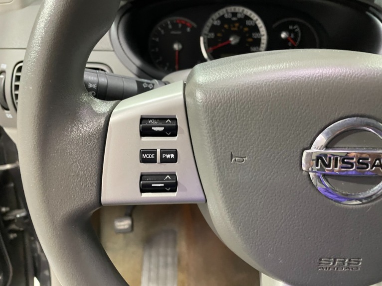 Used-2009-Nissan-Quest-35-S-FWD