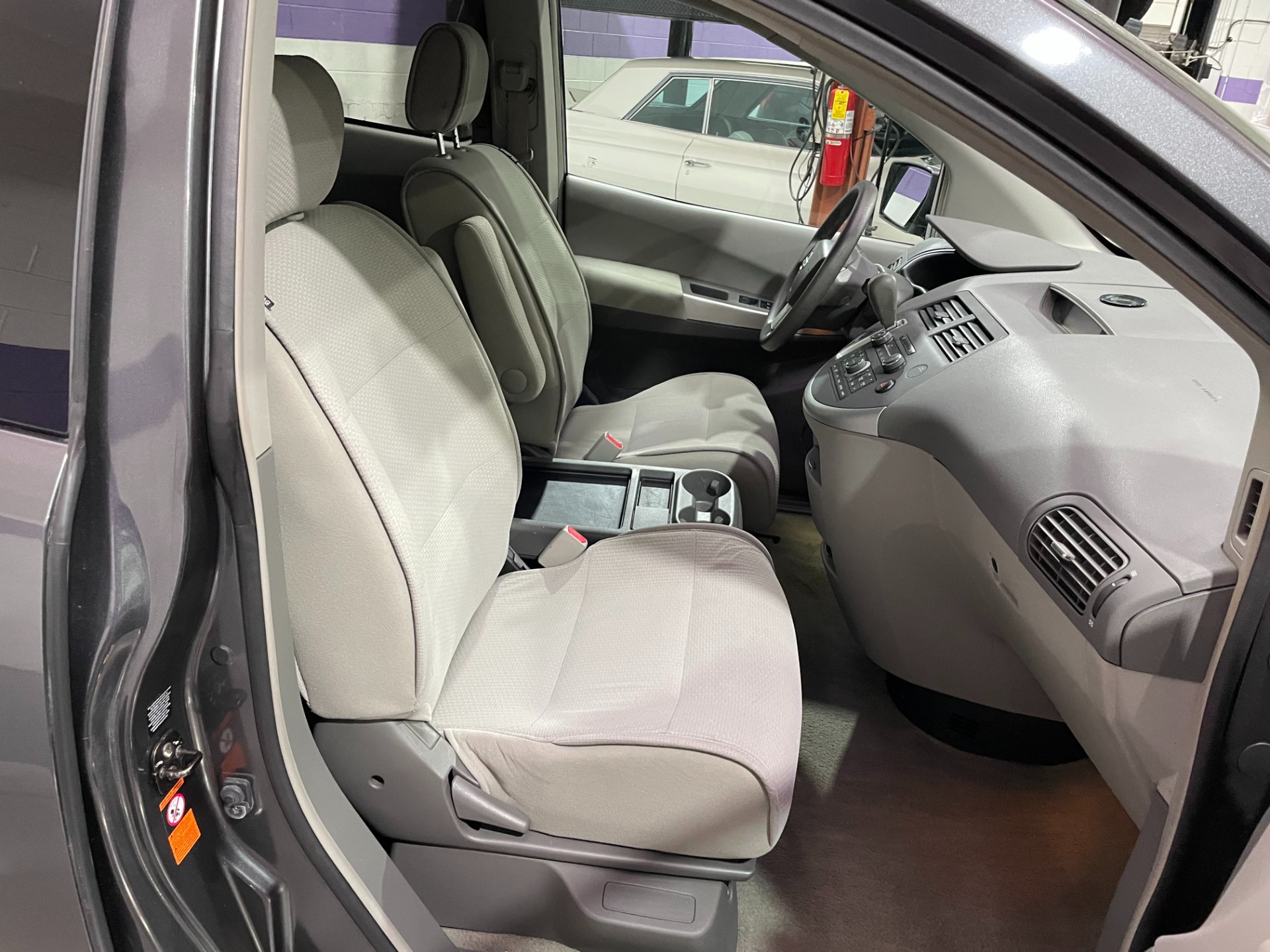Used-2009-Nissan-Quest-35-S-FWD