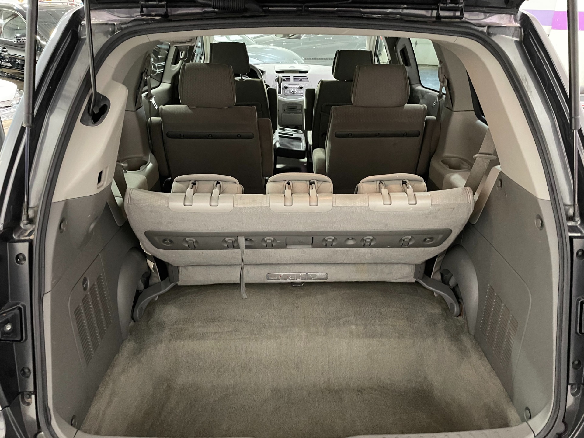 Used-2009-Nissan-Quest-35-S-FWD