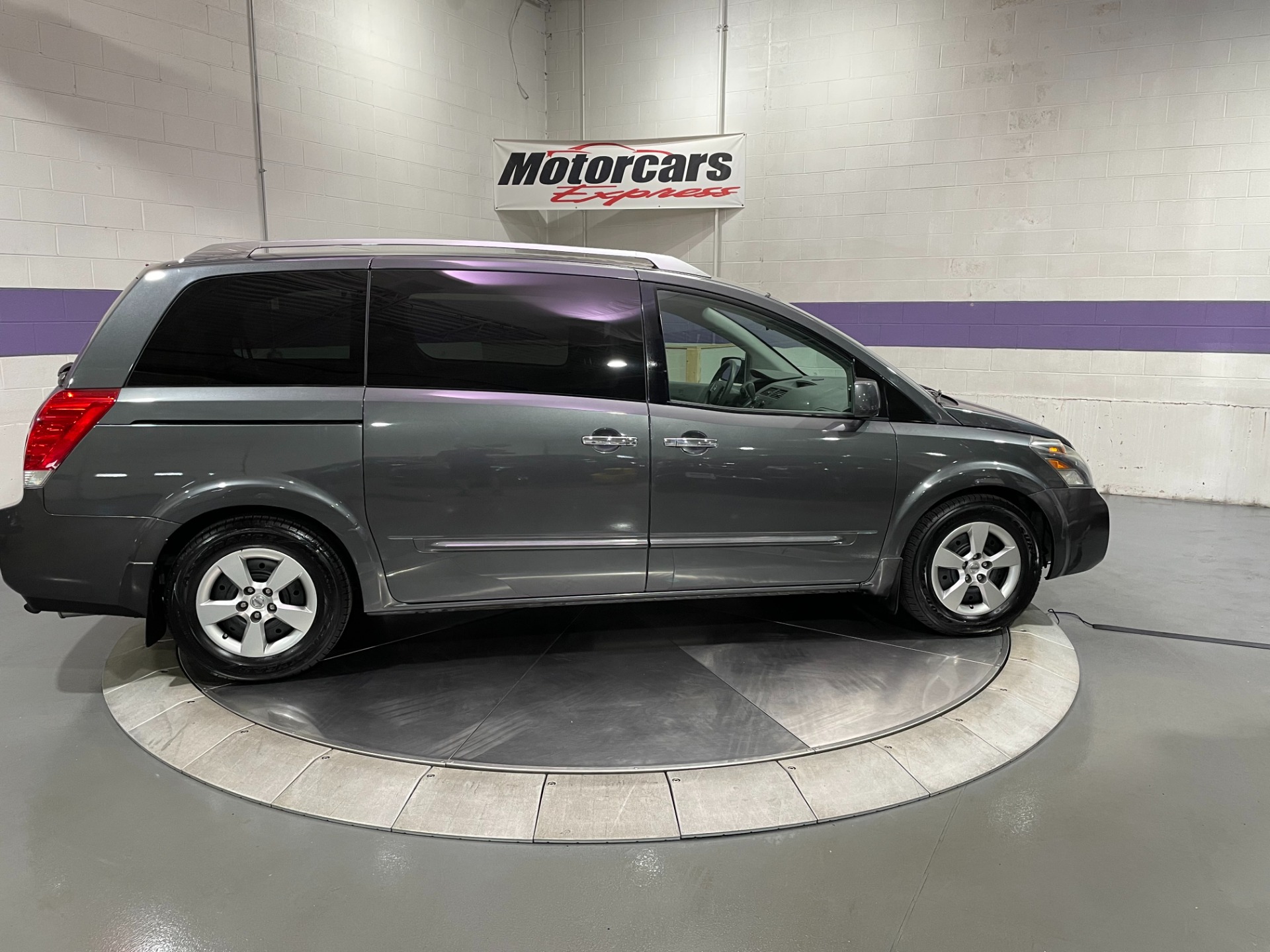 Used-2009-Nissan-Quest-35-S-FWD