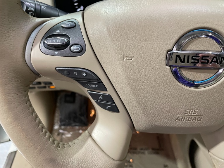 Used-2015-Nissan-Pathfinder-Platinum-4X4