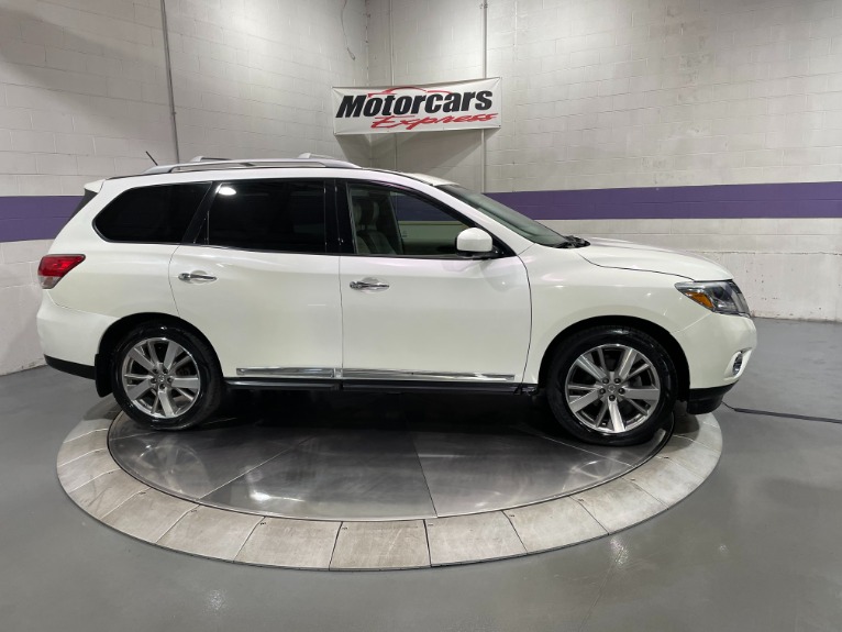 Used-2015-Nissan-Pathfinder-Platinum-4X4