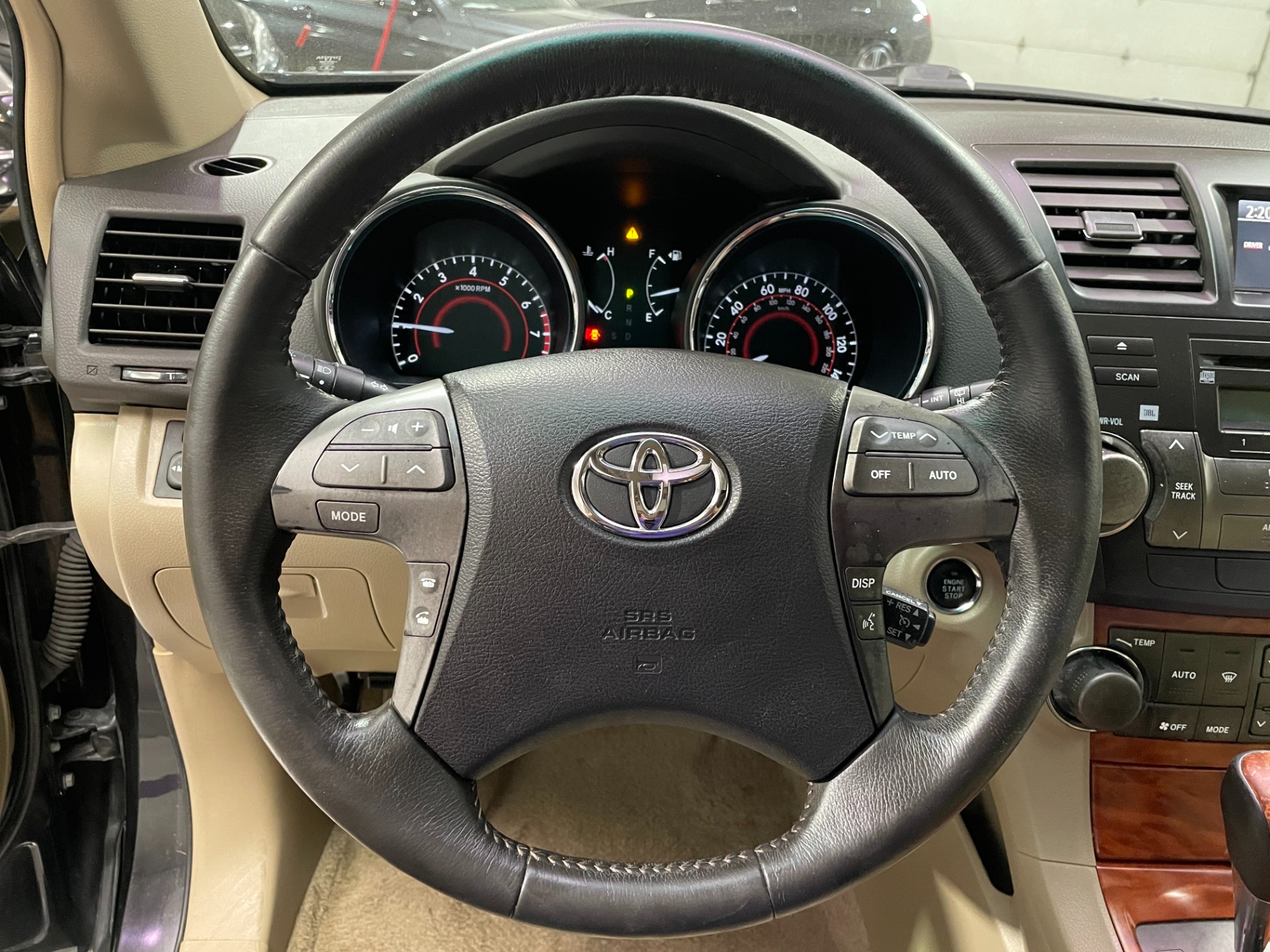 Used-2008-Toyota-Highlander-Limited-FWD