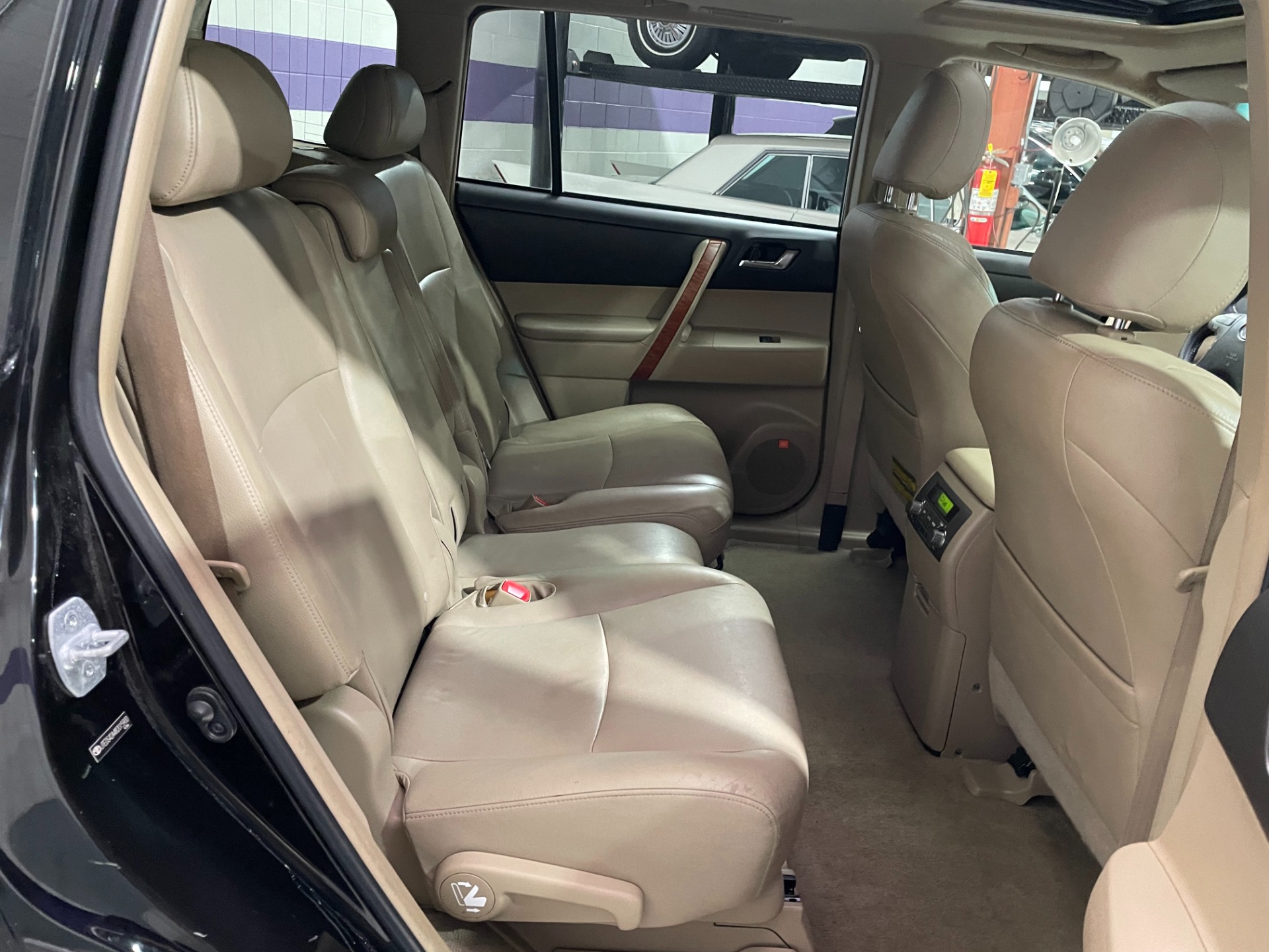 Used-2008-Toyota-Highlander-Limited-FWD