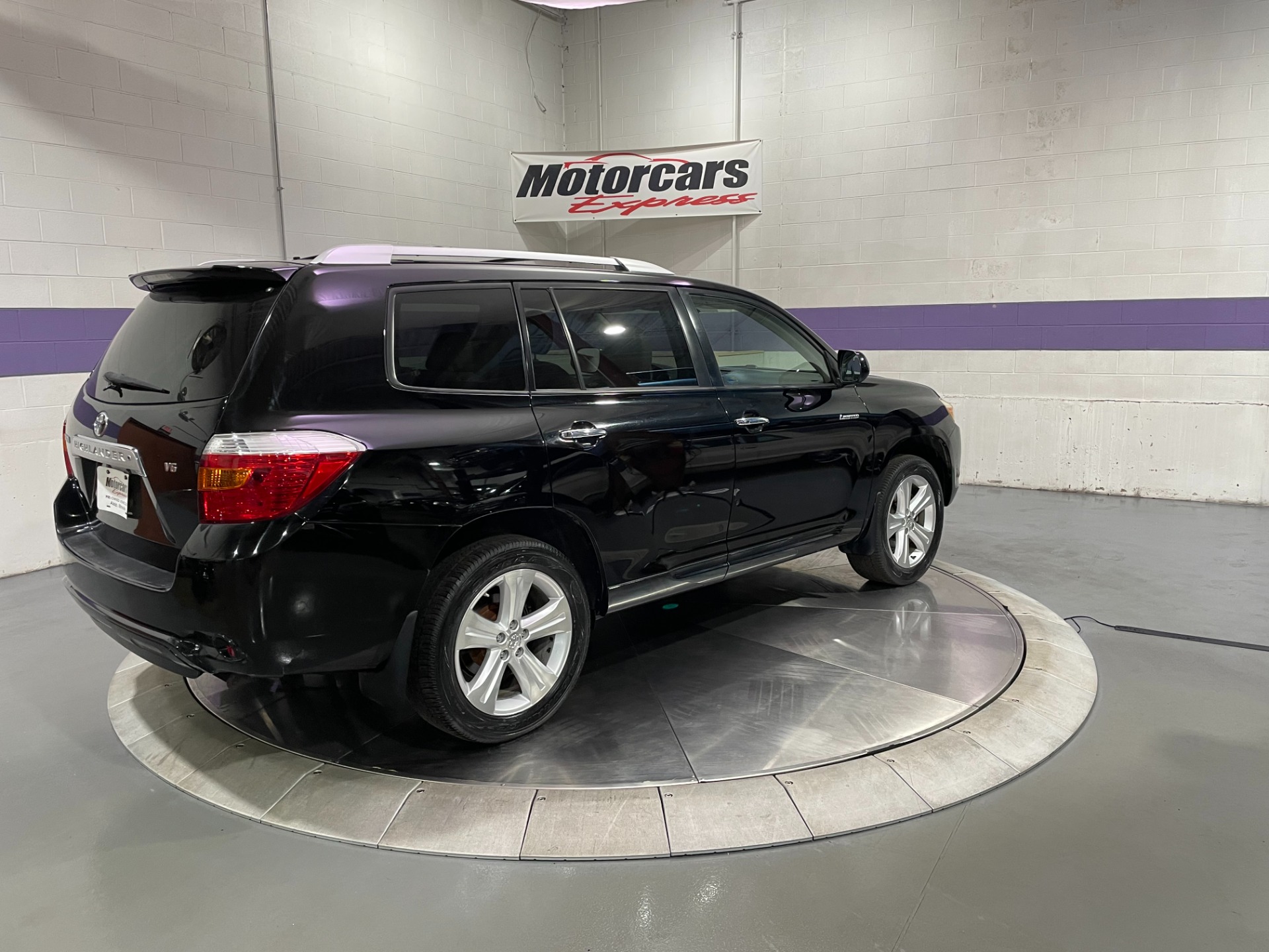 Used-2008-Toyota-Highlander-Limited-FWD