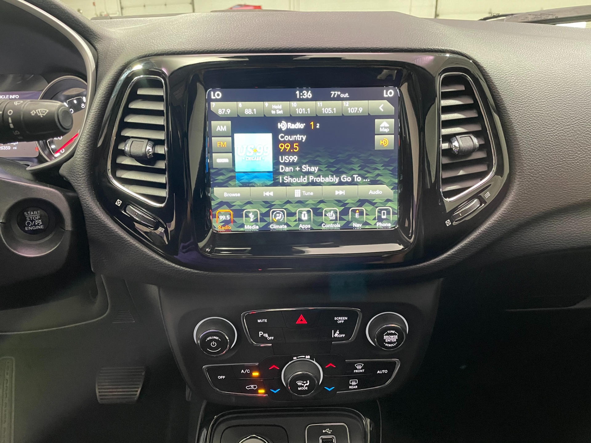 Used-2018-Jeep-Compass-Limited-4X4