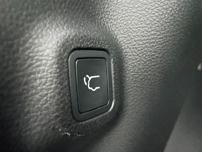 Used-2018-Jeep-Compass-Limited-4X4