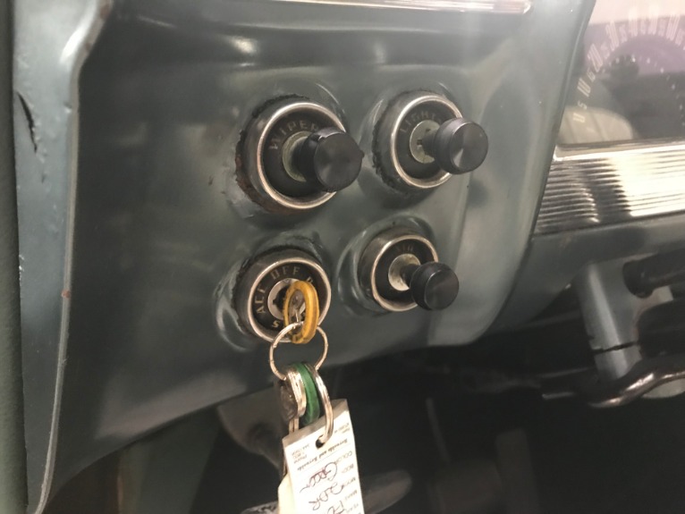 Used-1952-Ford-Crestline-Victoria-Coupe