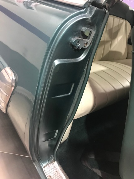 Used-1952-Ford-Crestline-Victoria-Coupe