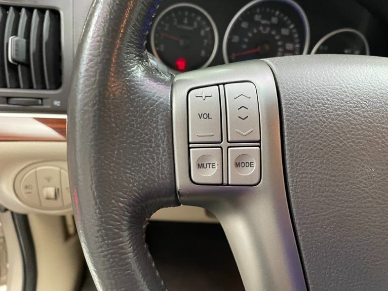 Used-2009-Hyundai-Veracruz-GLS-FWD