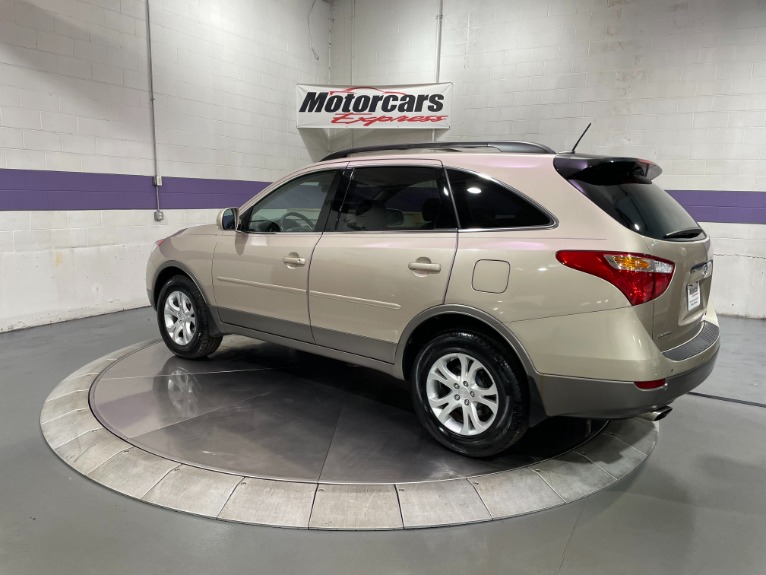 Used-2009-Hyundai-Veracruz-GLS-FWD