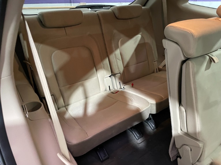 Used-2009-Hyundai-Veracruz-GLS-FWD