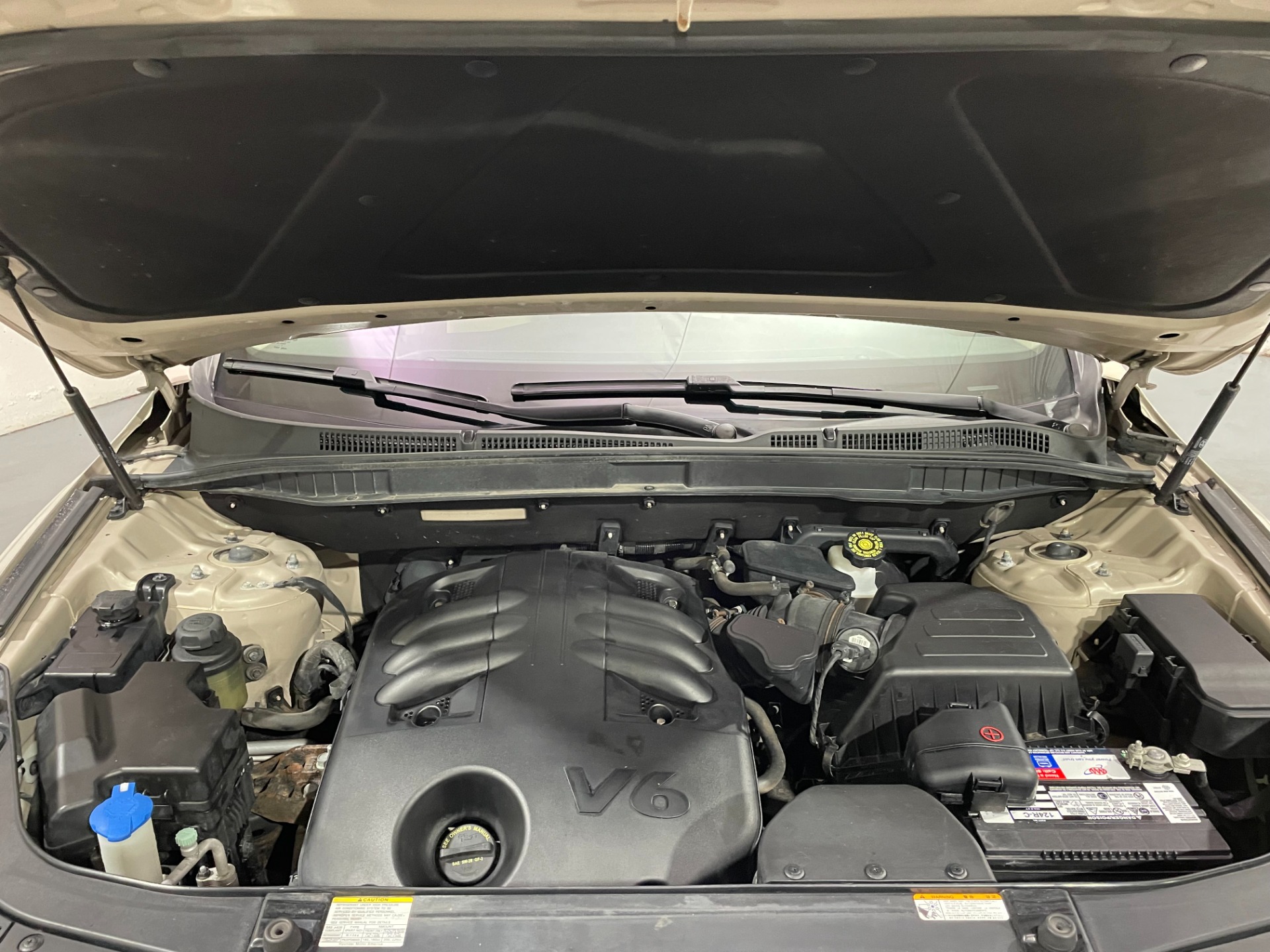 Used-2009-Hyundai-Veracruz-GLS-FWD