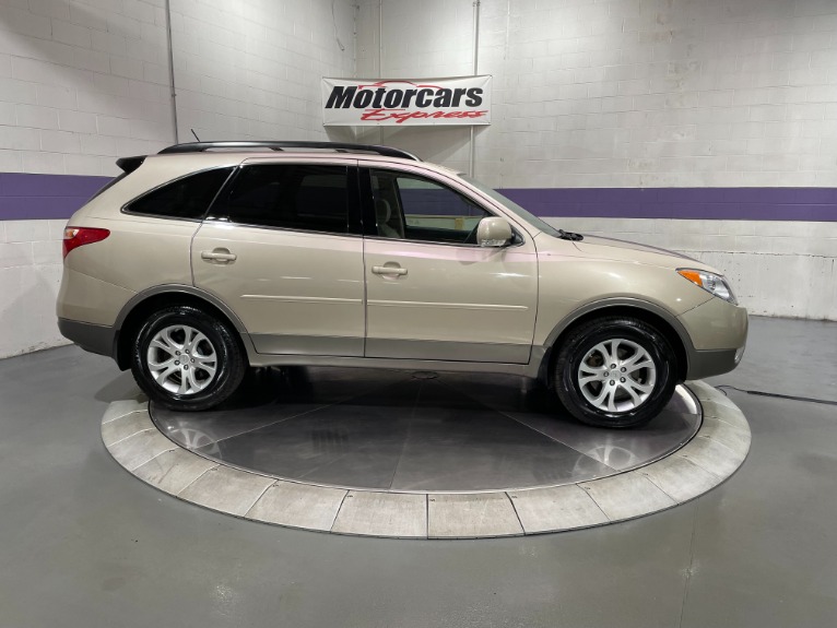 Used-2009-Hyundai-Veracruz-GLS-FWD