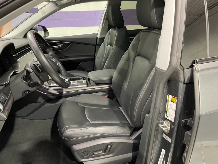 Used-2019-Audi-Q8-30T-quattro-Premium-Plus-S-Line