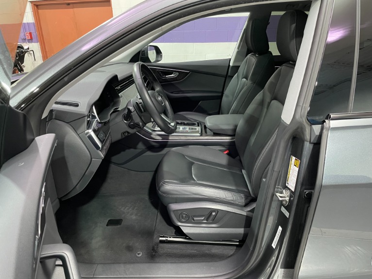 Used-2019-Audi-Q8-30T-quattro-Premium-Plus-S-Line