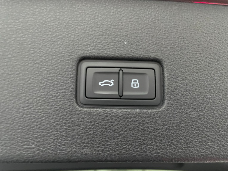 Used-2019-Audi-Q8-30T-quattro-Premium-Plus-S-Line