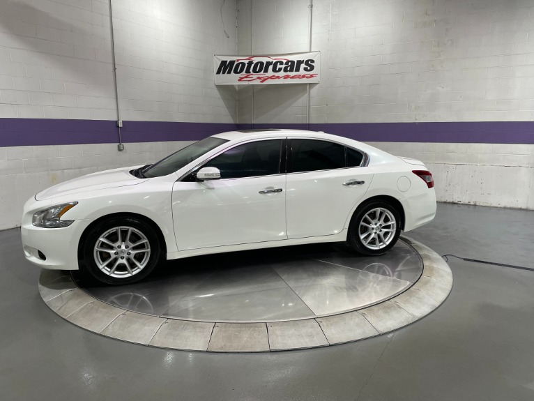 Used-2011-Nissan-Maxima-35-SV