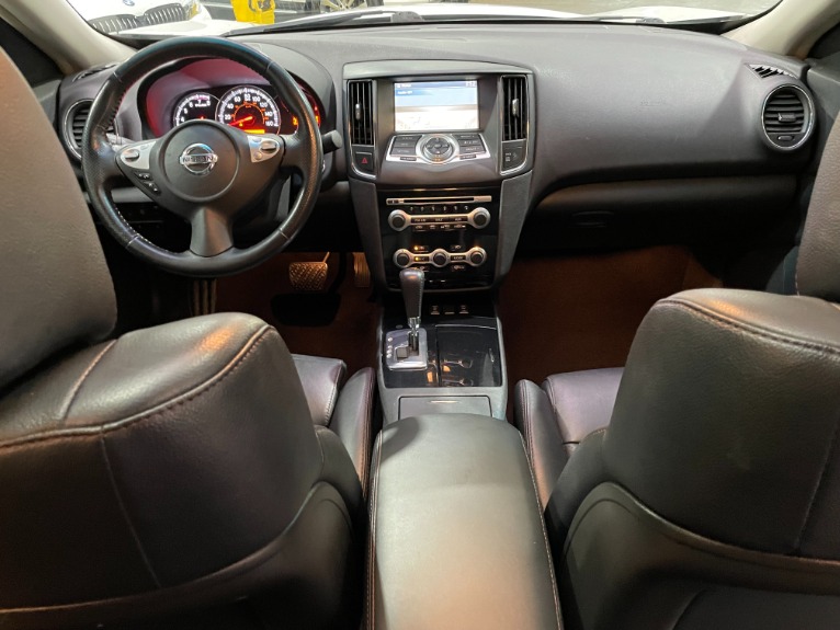 Used-2011-Nissan-Maxima-35-SV