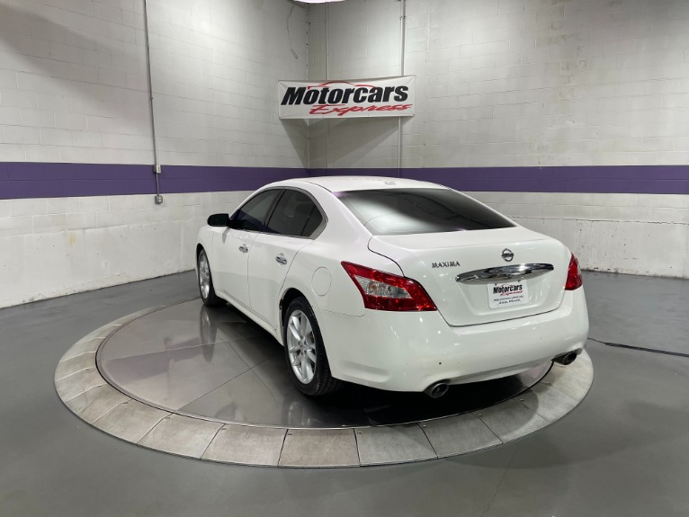 Used-2011-Nissan-Maxima-35-SV