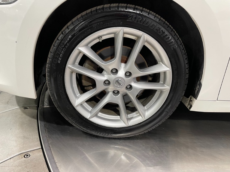 Used-2011-Nissan-Maxima-35-SV