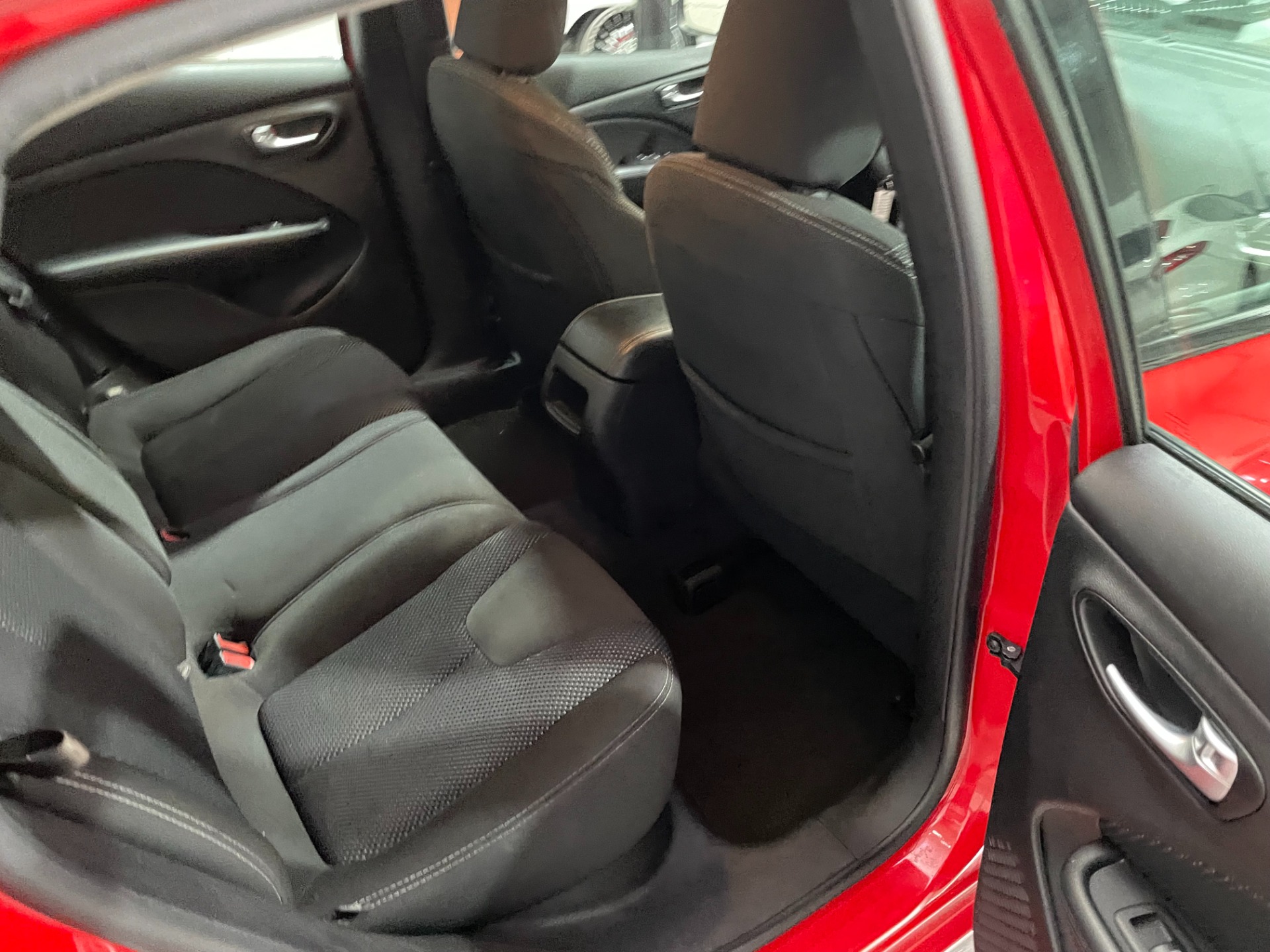 Used-2016-Dodge-Dart-SXT-FWD