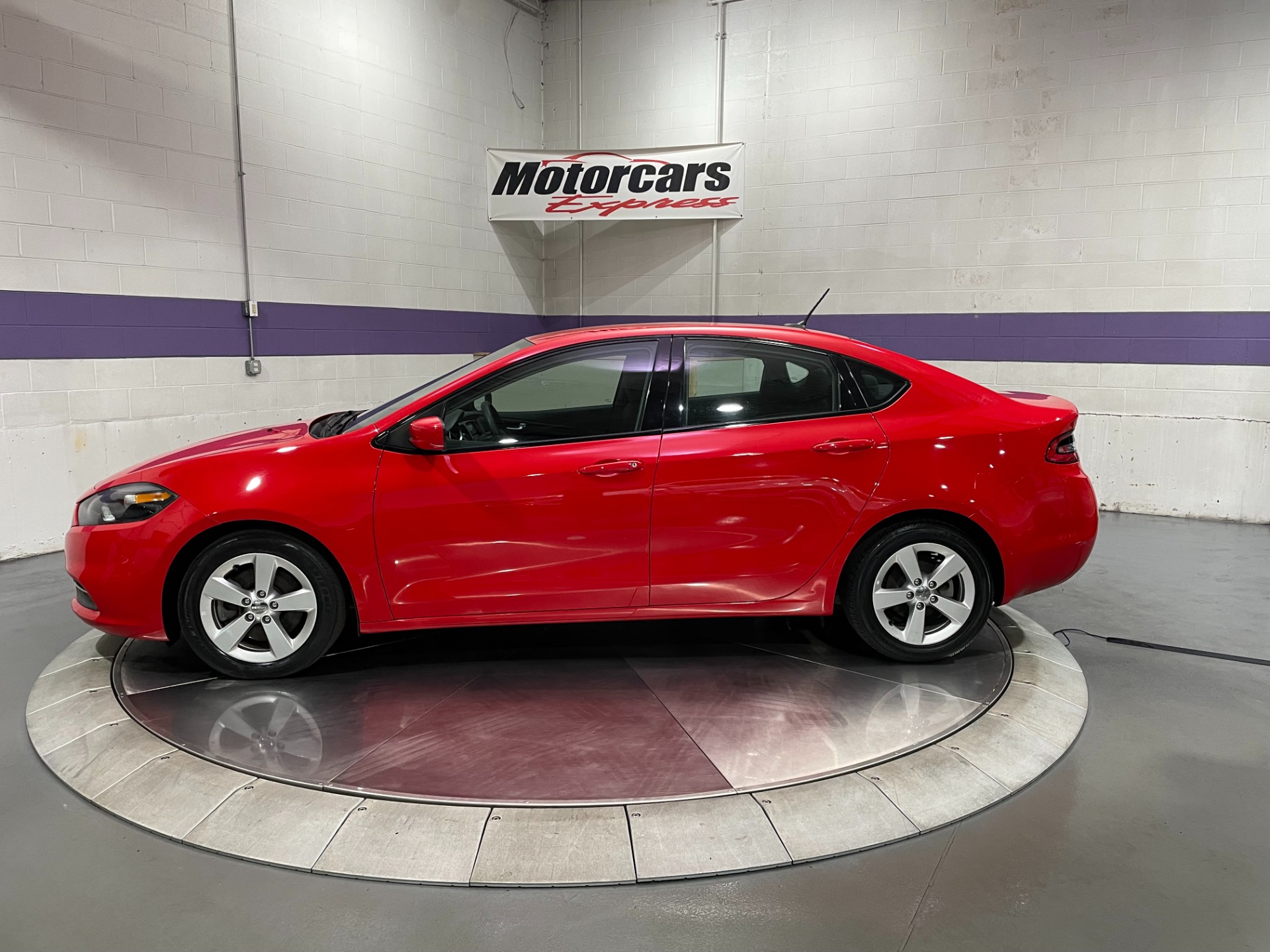 Used-2016-Dodge-Dart-SXT-FWD