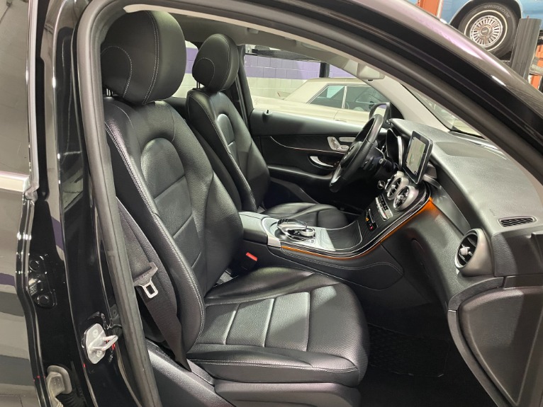 Used-2017-Mercedes-Benz-GLC-coupe-GLC-300-4MATIC