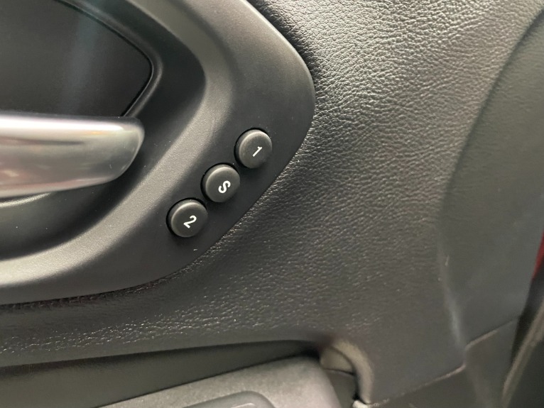 Used-2019-Jeep-Cherokee-Limited-4X4-V6