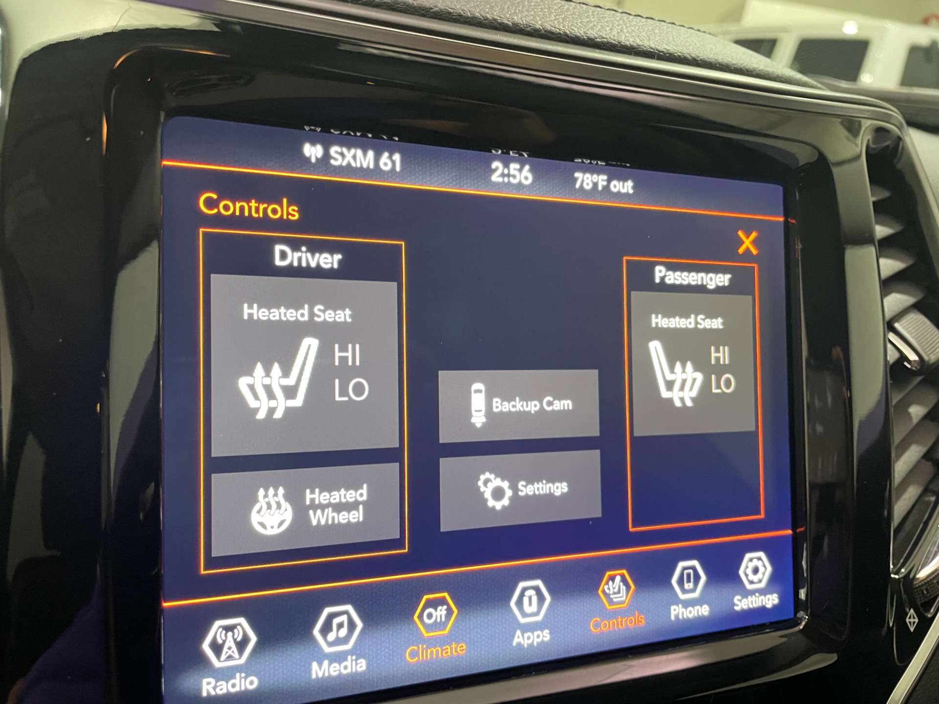 Used-2019-Jeep-Cherokee-Limited-4X4-V6