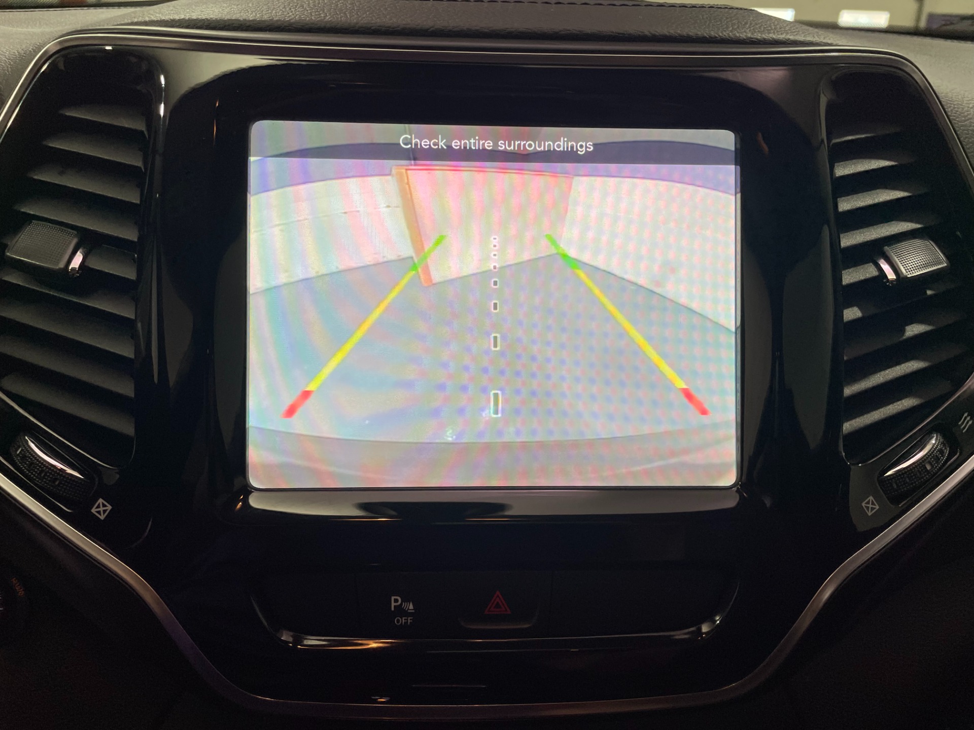 Used-2019-Jeep-Cherokee-Limited-4X4-V6
