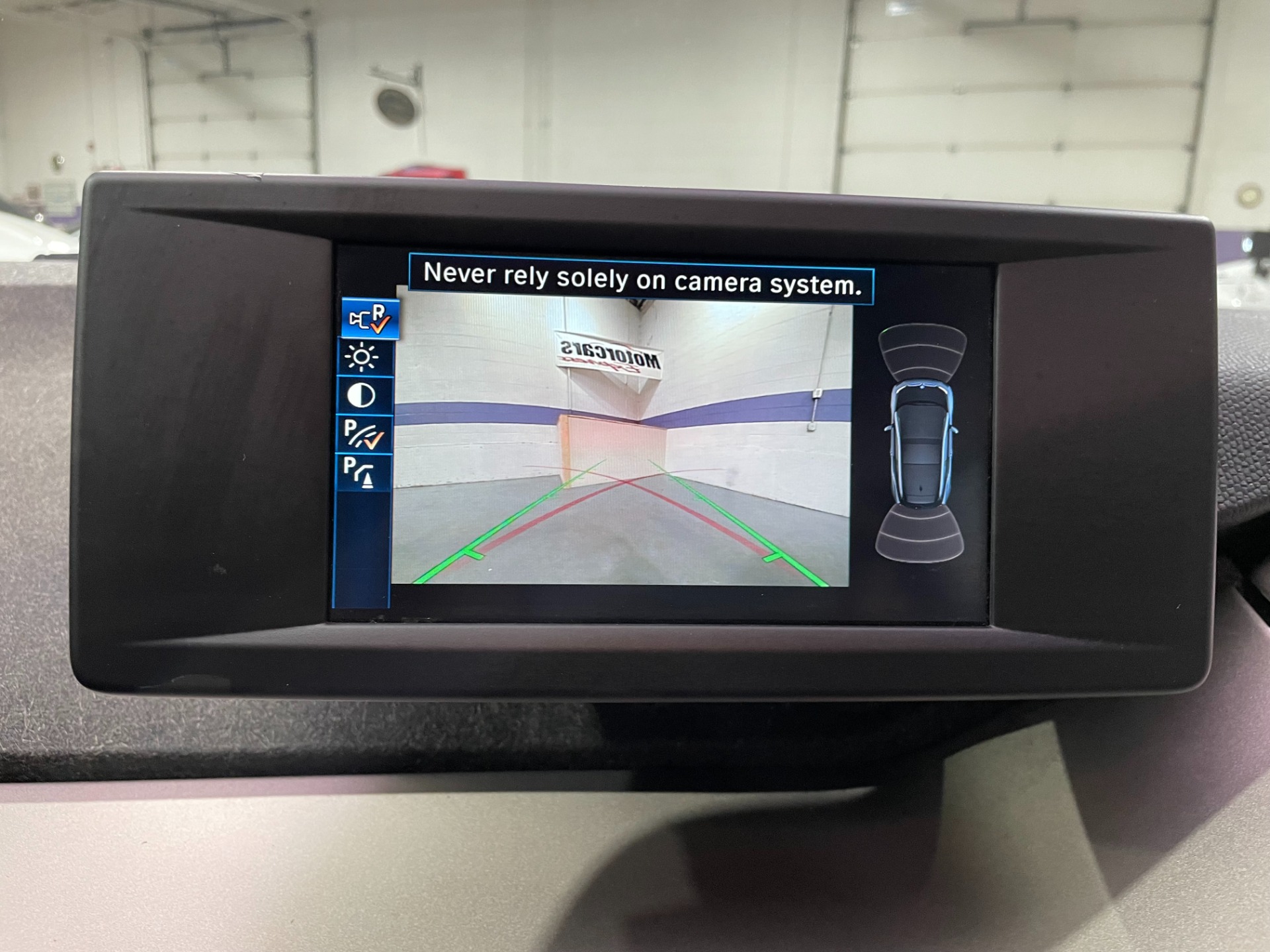 Used-2018-BMW-i3-EXT-Deka-World-RWD