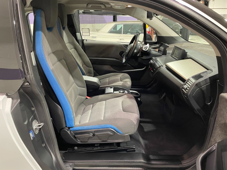 Used-2018-BMW-i3-EXT-Deka-World-RWD