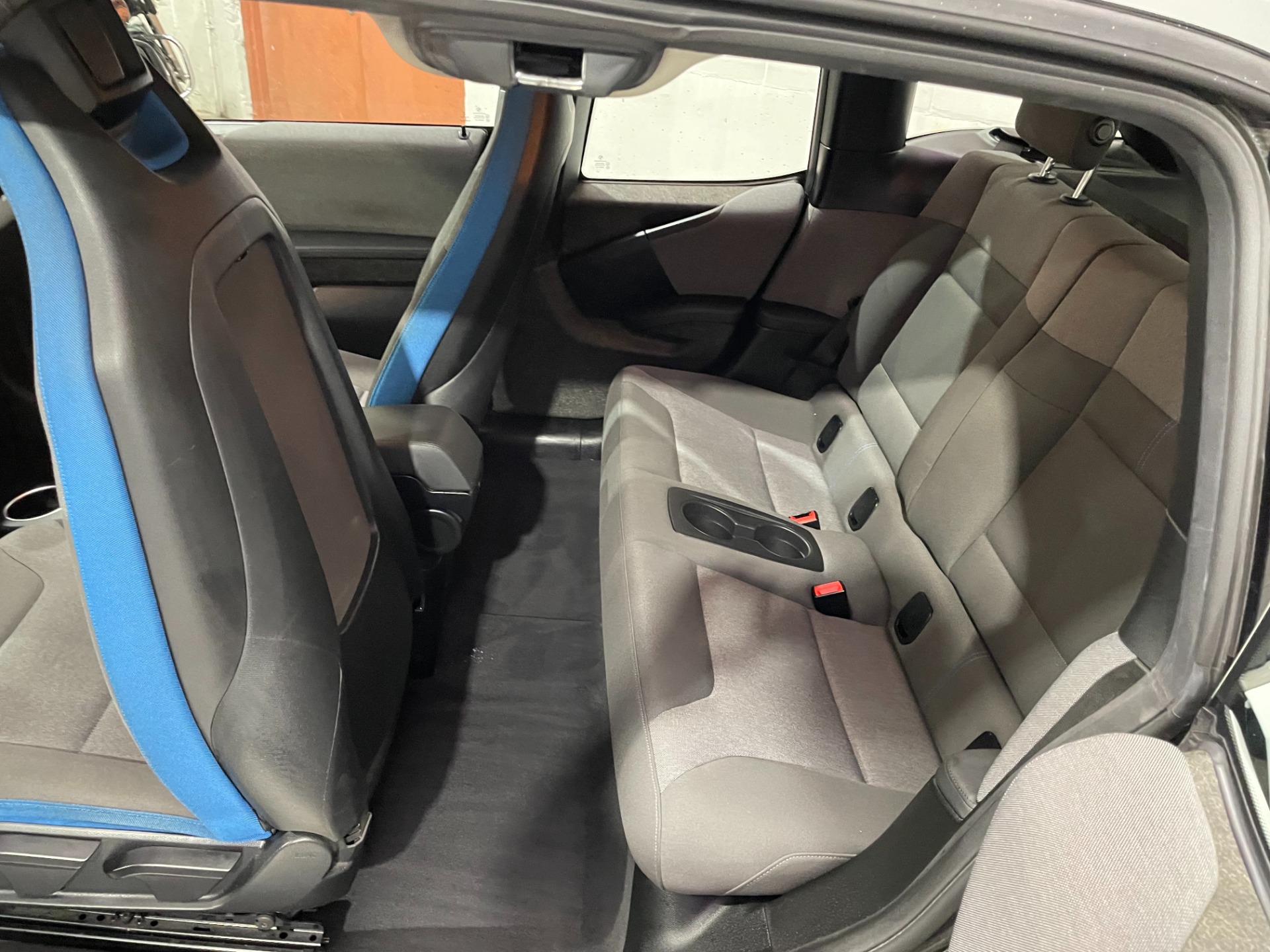 Used-2018-BMW-i3-EXT-Deka-World-RWD