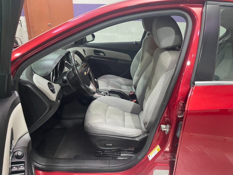 Used-2013-Chevrolet-Cruze-1LT-Auto-FWD