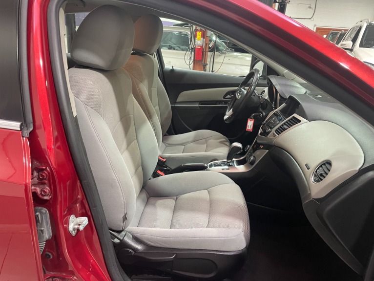 Used-2013-Chevrolet-Cruze-1LT-Auto-FWD