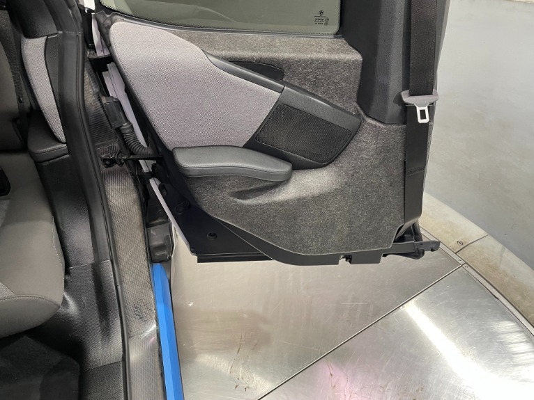 Used-2018-BMW-i3-DEKA-World-EXT